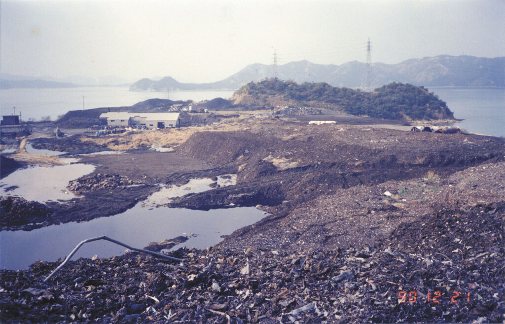 豊島 不法投棄