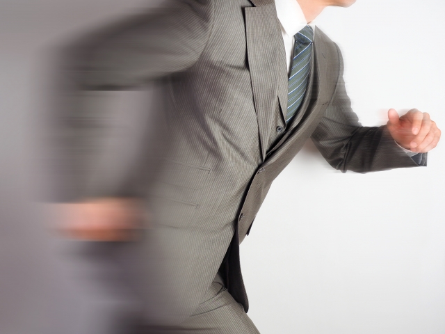 対応力／走るビジネスマン