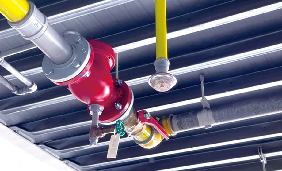 天井に設置されている泡消火設備