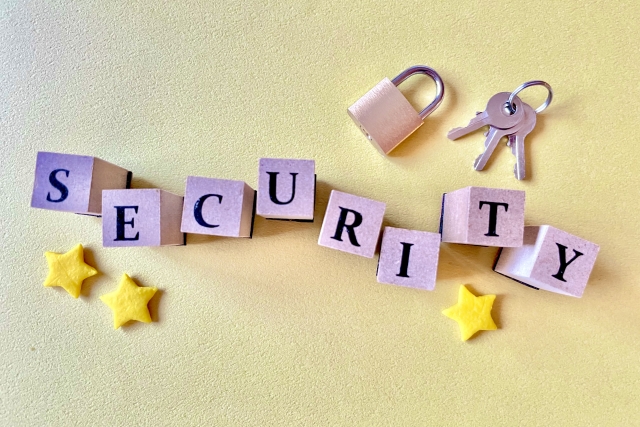 SECURITYの文字列と鍵